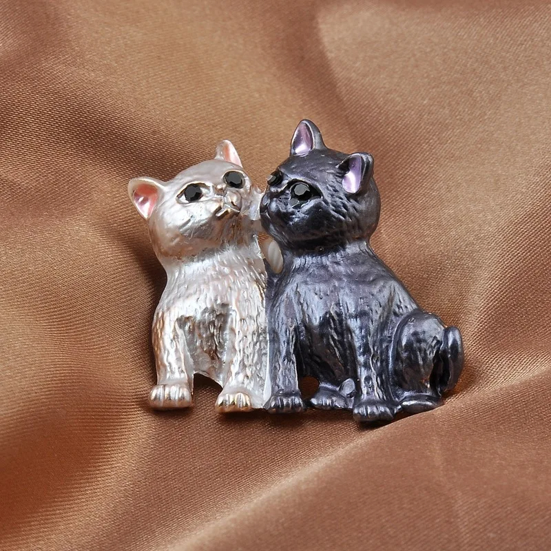 Vintage Style Kitten Brooch (4 Colours)