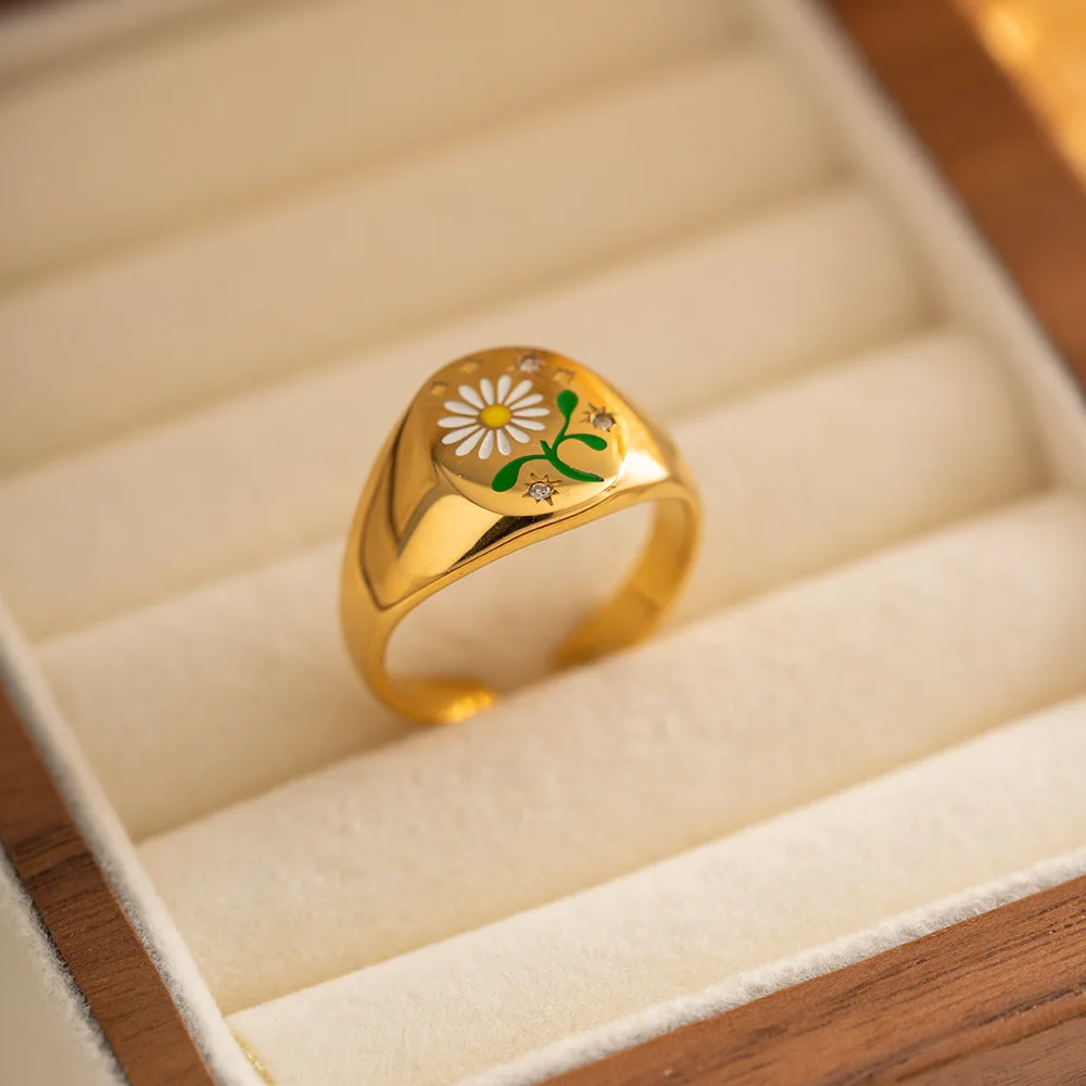 Daisy Sparkle Seal Ring