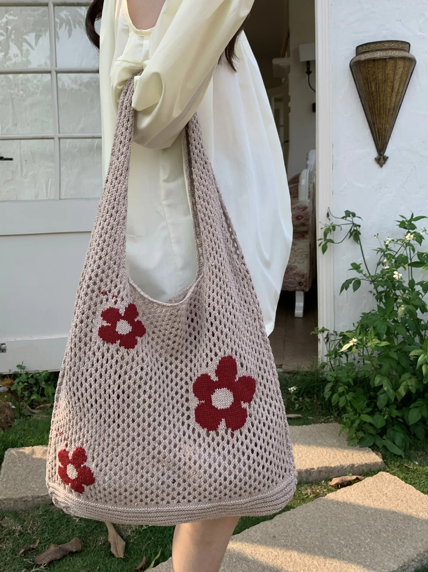 Daisy Knitted Tote (10 Colours)