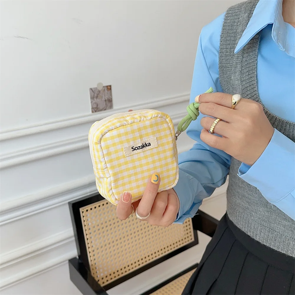 Gingham Check Zipper Pouch (3 Colours)