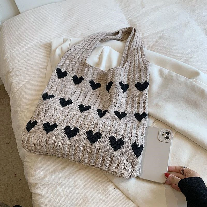 Retro Knitted Heart Tote Bag (4 Colours)