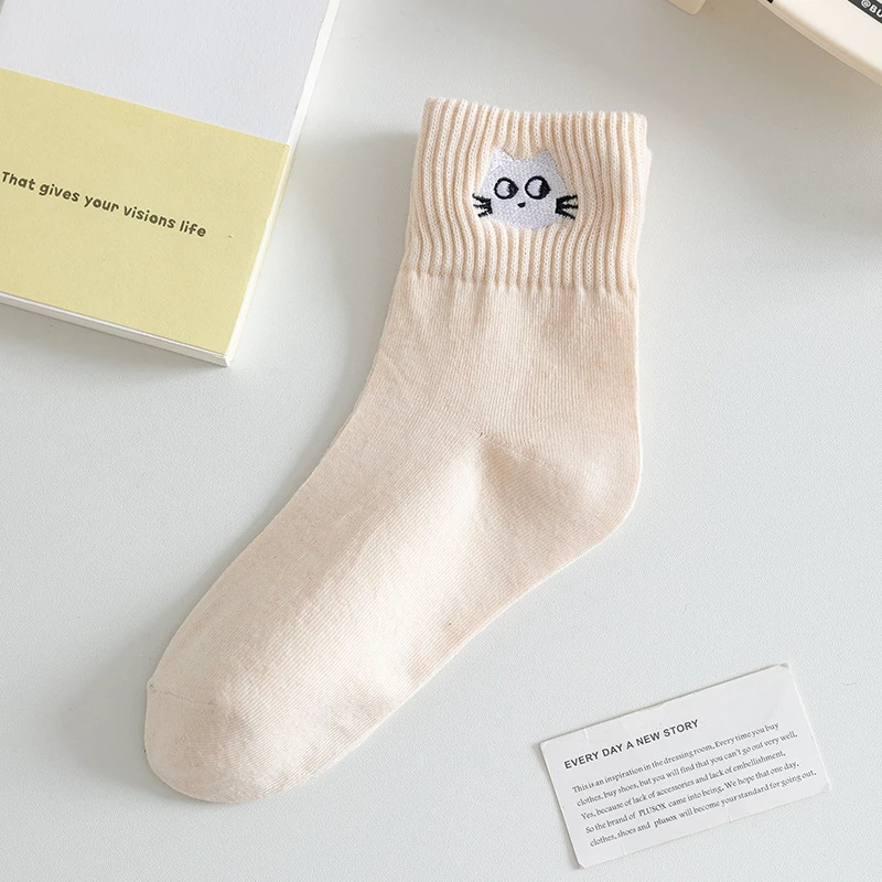 Cat Face Embroidery Crew Socks (10 Colours)