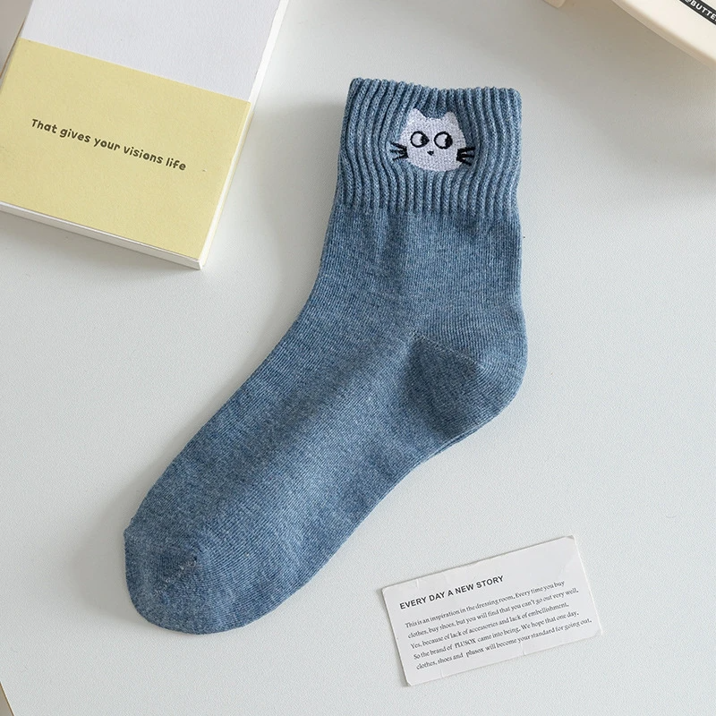 Cat Face Embroidery Crew Socks (10 Colours)