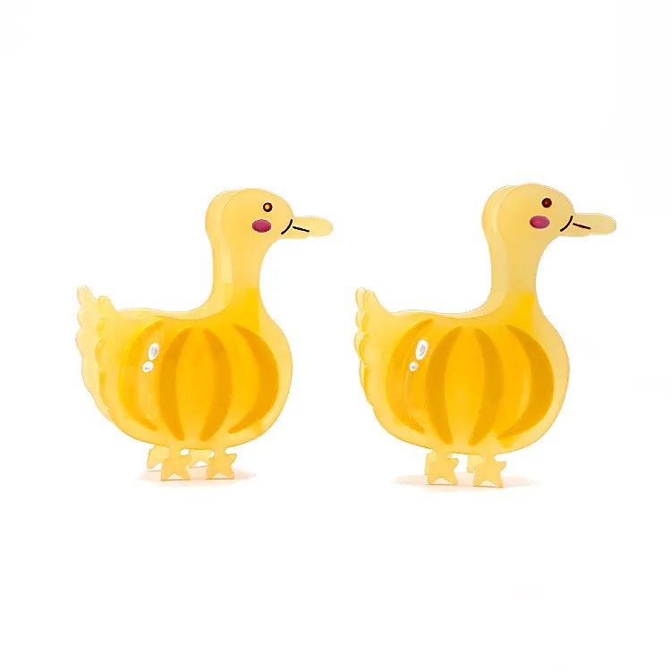 Silly Goose Acrylic Hair Claw Clip