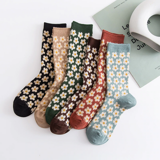 Vintage Style Daisy Crew Socks (6 Colours)