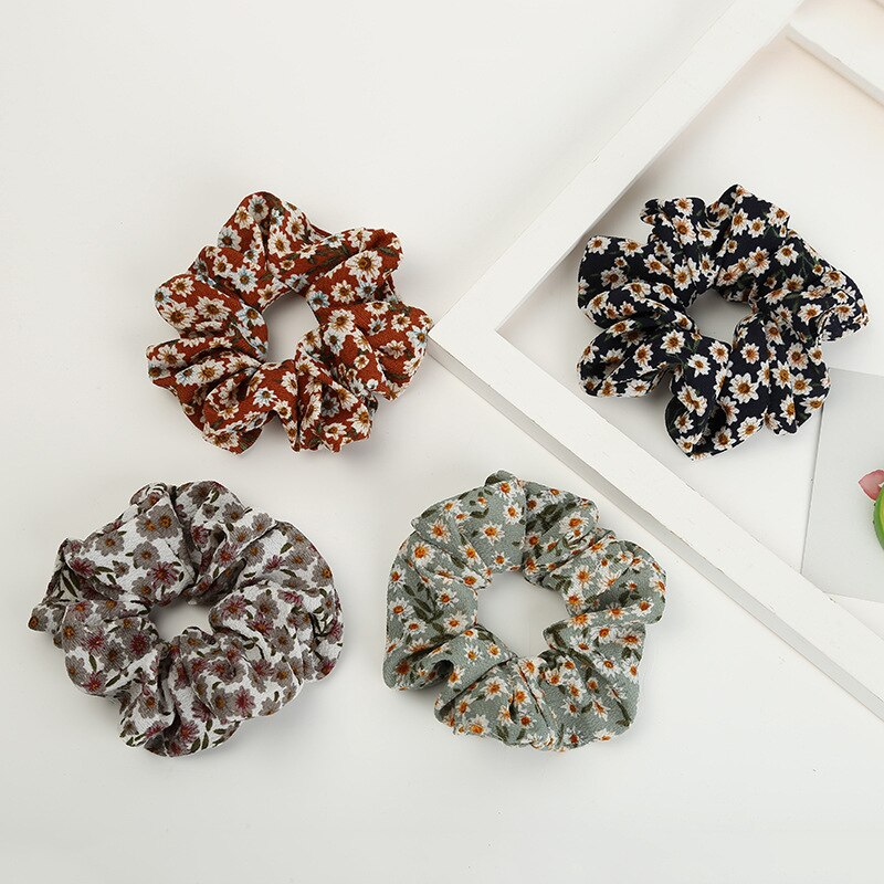 Velvet Daisy Scrunchie (4 Colours)