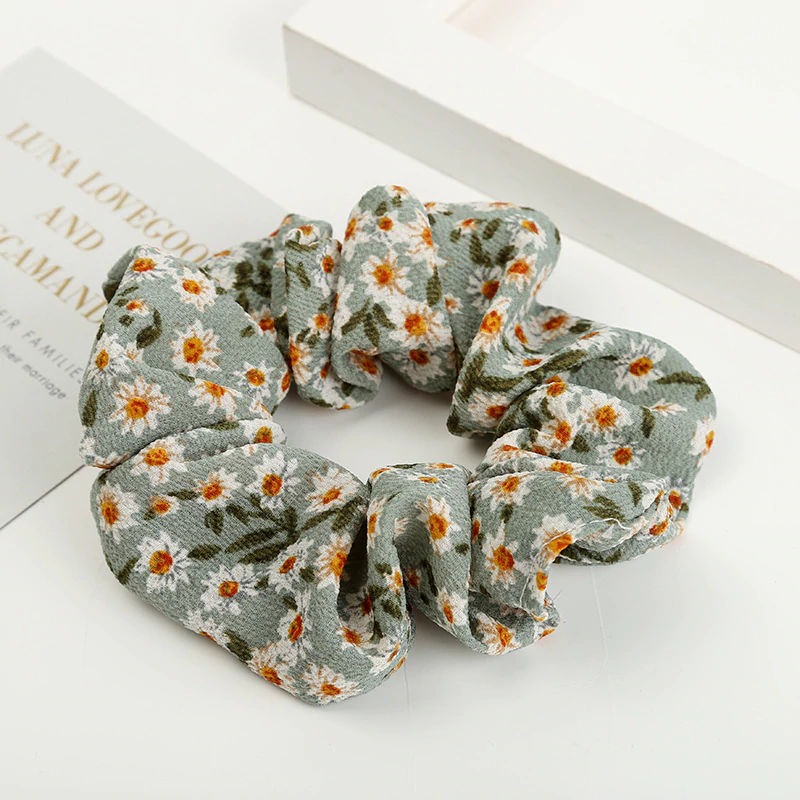 Velvet Daisy Scrunchie (4 Colours)