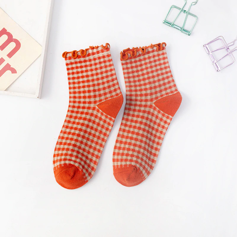 Frilly Gingham Pattern Crew Socks (6 Colours)